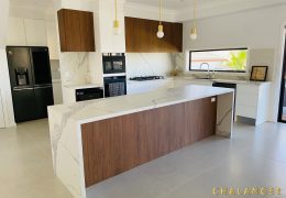 chalanger-kitchens00094